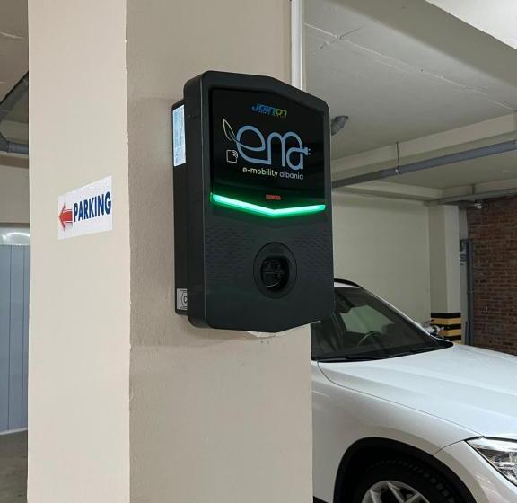 Domus Hotel & Apartments