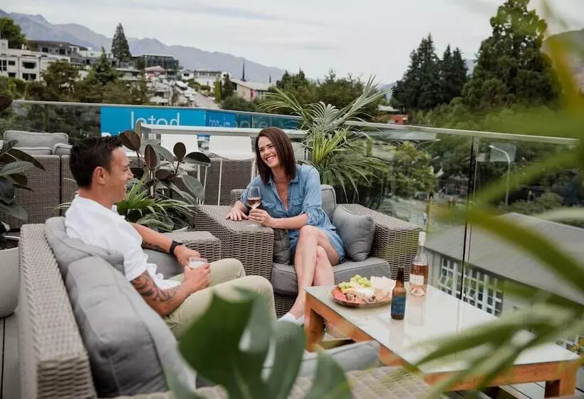 ホテル Mi Pad Queenstown