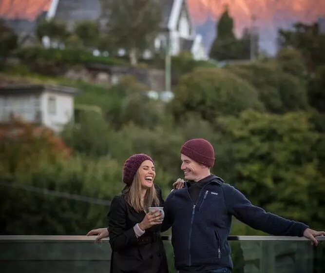 ホテル Mi Pad Queenstown