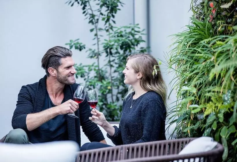 ホテル Mi Pad Queenstown