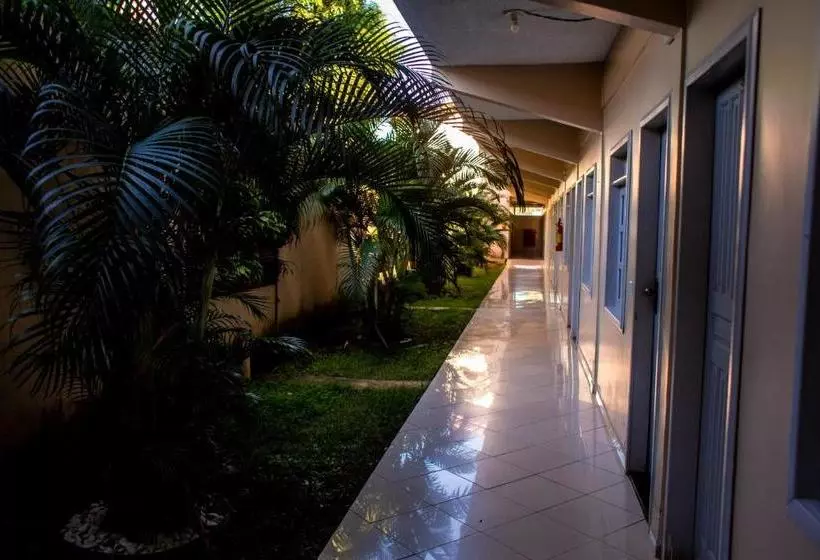 Hotel Ozaki's