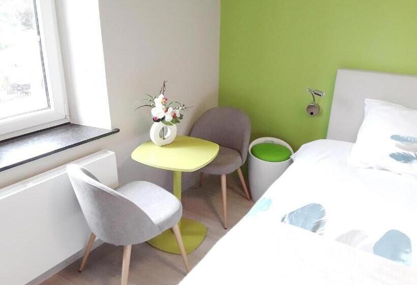 هتل Le Jardin Du Thé Bord De La Meuse