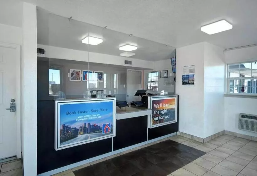 هتل Studio 6 Fort Worth, Tx   Stockyards East