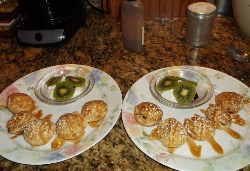 Old Iron Inn Bed And Breakfast