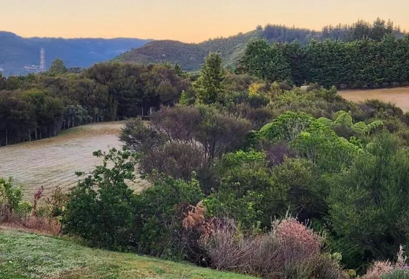 Majatalo Boutique Art Retreat