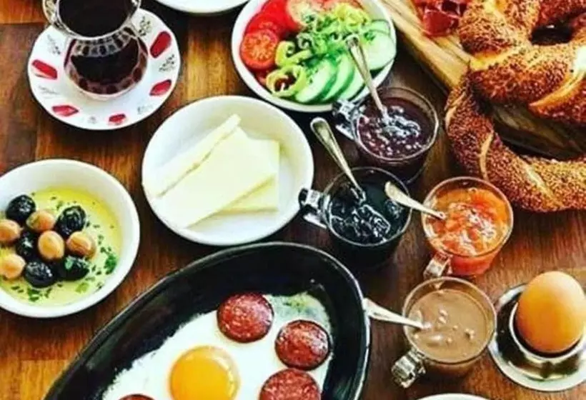 پانسیون şehrazat Konaği