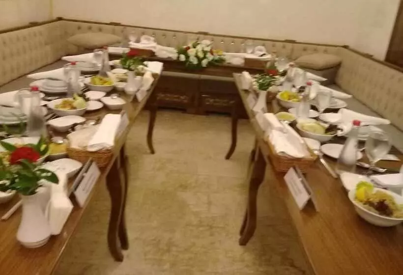 پانسیون şehrazat Konaği