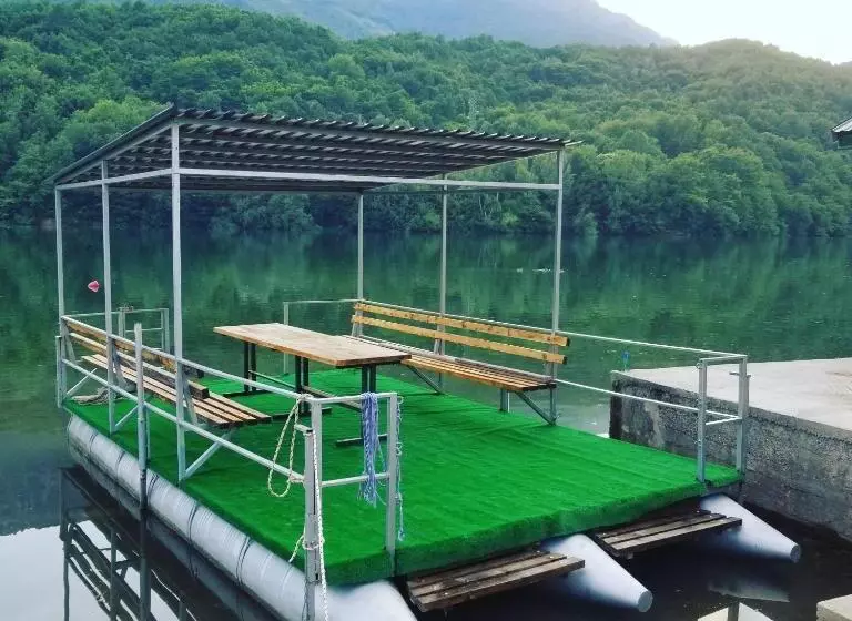 پانسیون Lakeview Rest Home