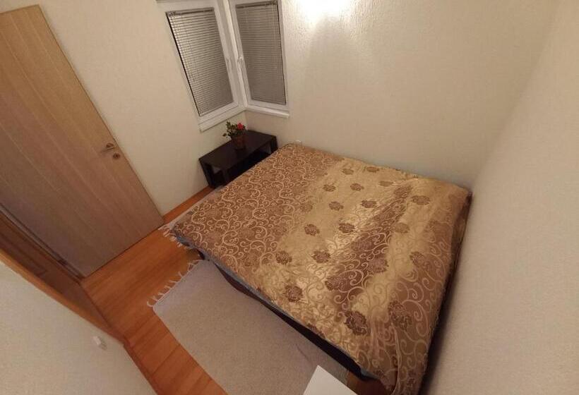 پانسیون Lakeview Rest Home