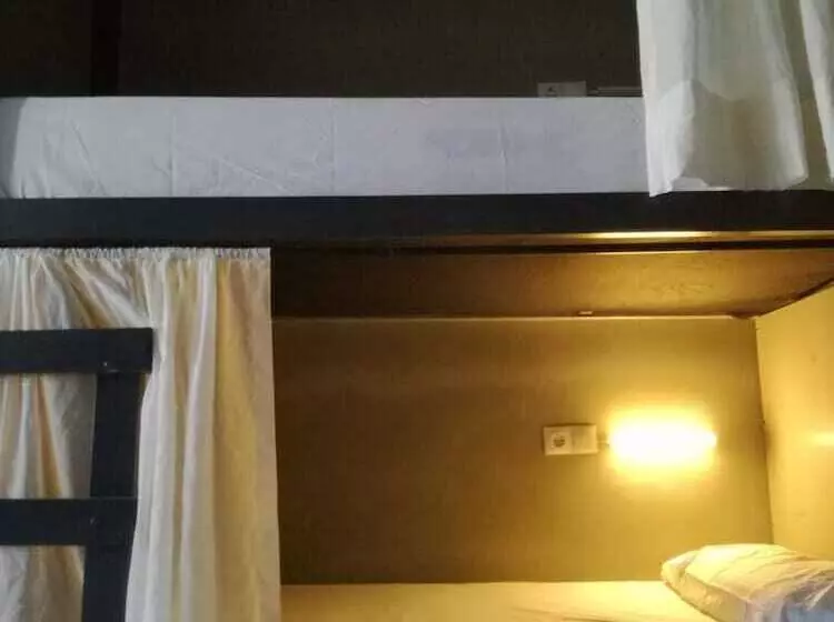 Hostel Puerto Algeciras