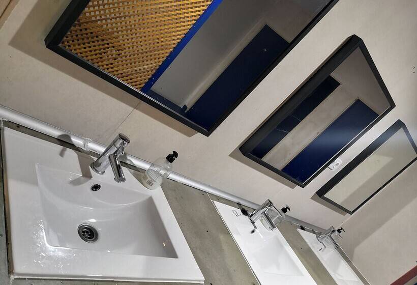 Hostel Puerto Algeciras