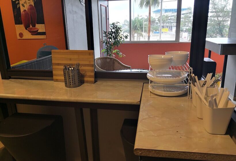 Hostel Puerto Algeciras