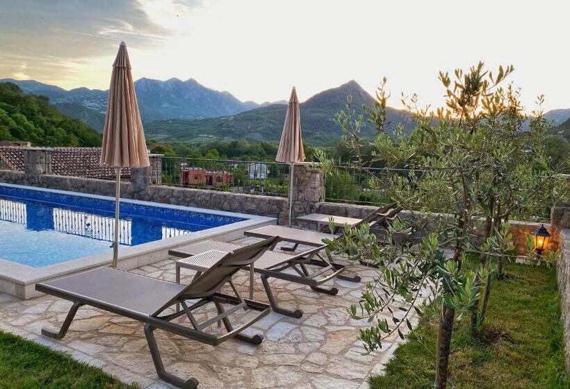 هتل Eco Villas Merak