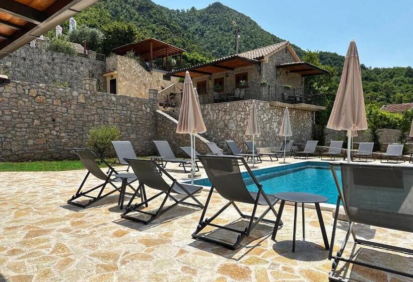 هتل Eco Villas Merak