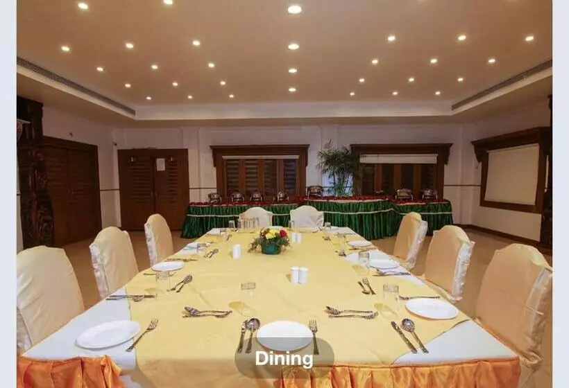 ホテル Sasthapuri