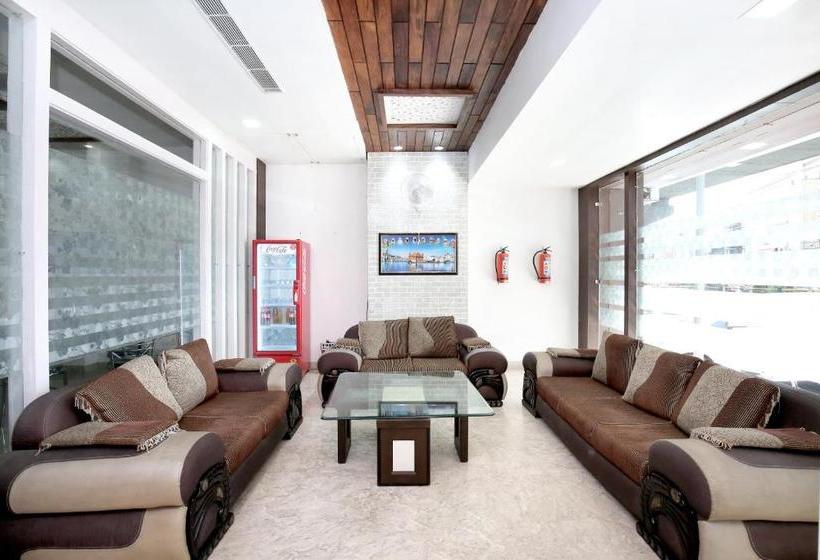 Oyo 14790 Hotel Destiny Inn