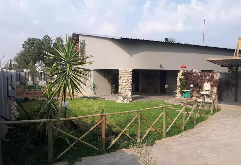 پانسیون Die Windpomp Guesthouse