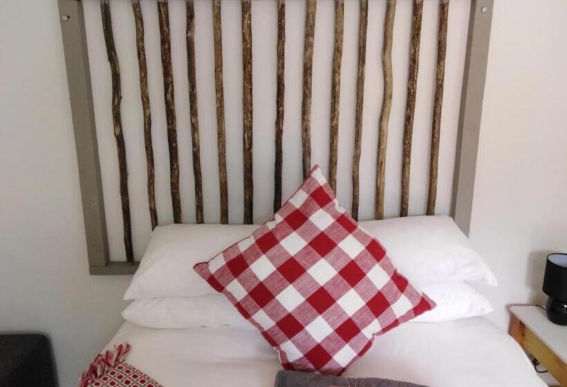 پانسیون Die Windpomp Guesthouse