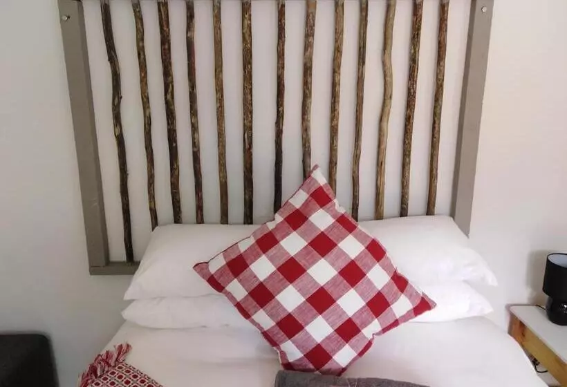 پانسیون Die Windpomp Guesthouse