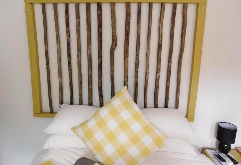 پانسیون Die Windpomp Guesthouse