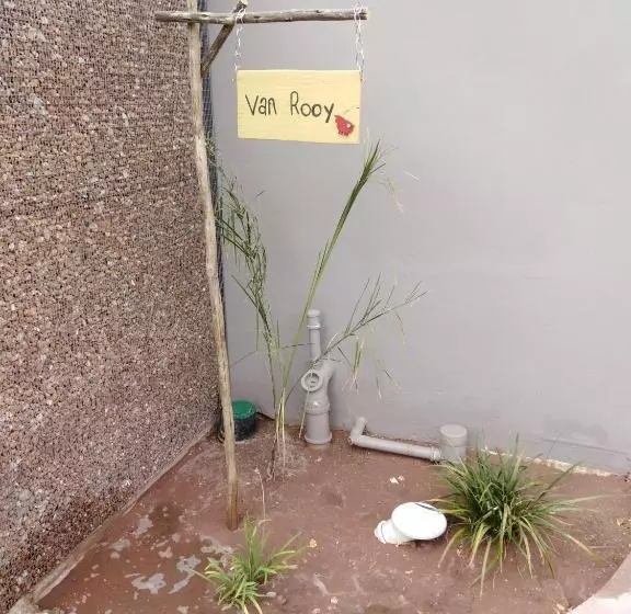 پانسیون Die Windpomp Guesthouse