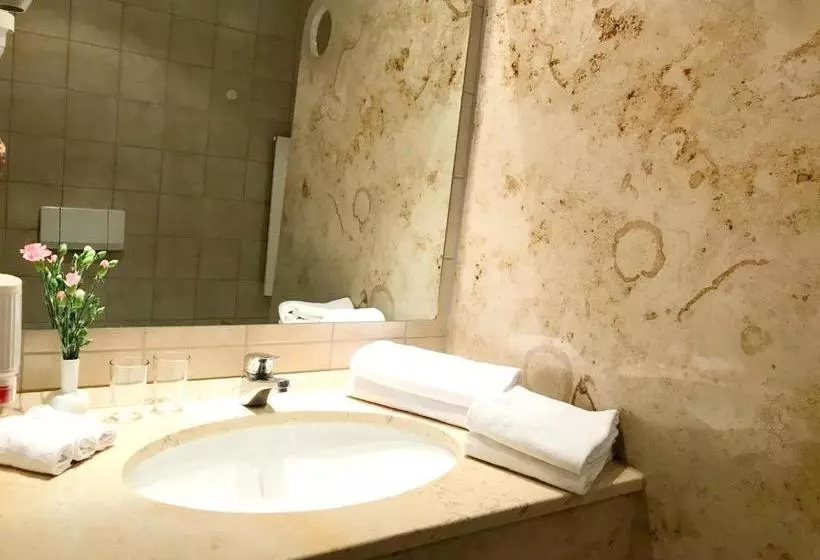 Majatalo Gästehaus Mälzerei Auf Schloss Neuburg Am Inn