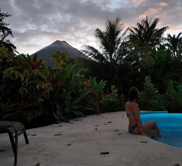 بنسيون Villa Tucan