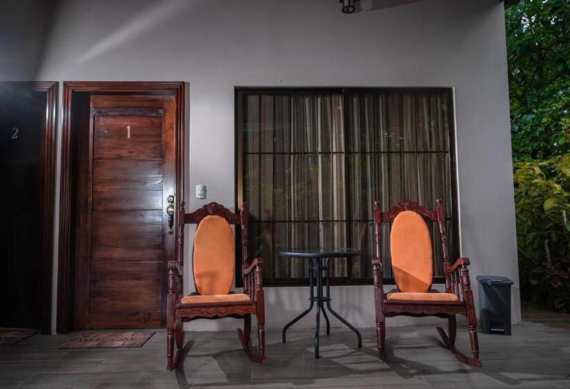 بنسيون Villa Tucan