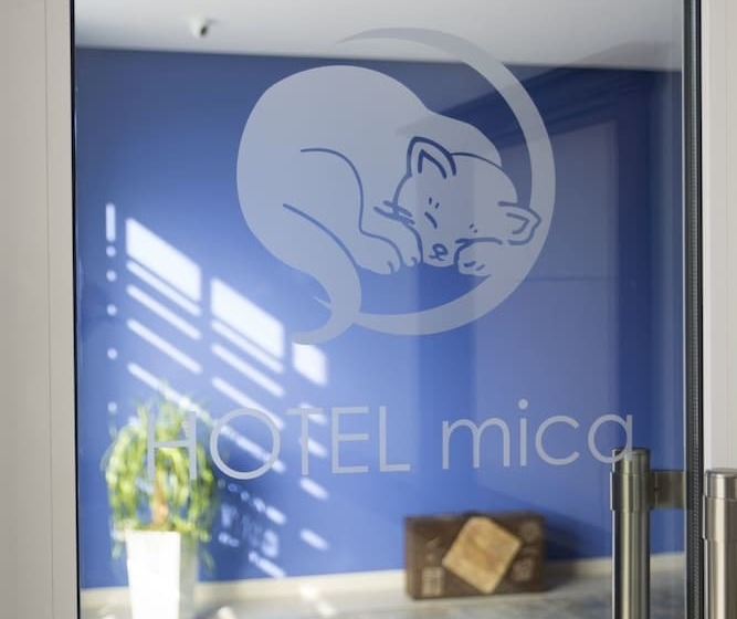 هتل Mica