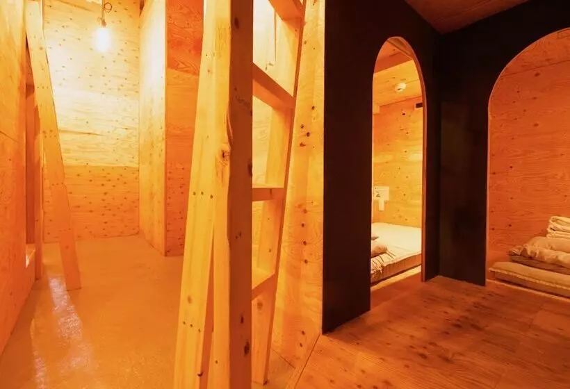 Majatalo Ishigaki Guesthouse Hive