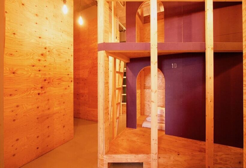 پانسیون Ishigaki Guesthouse Hive