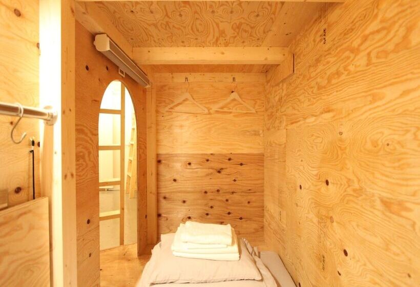 پانسیون Ishigaki Guesthouse Hive