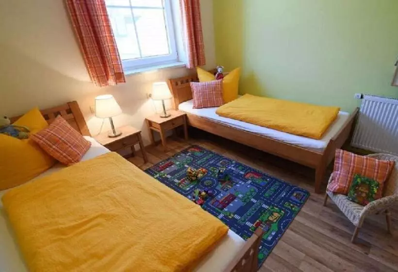 هتل Ferienbauernhof Schuler