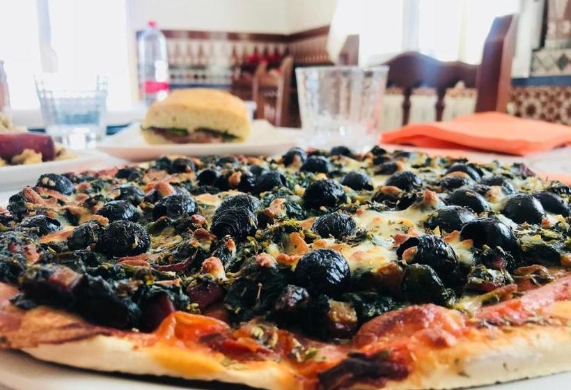 펜션 Hostal Restaurante Ecuador