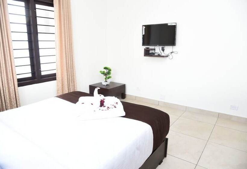 Kurort Albisville Hilltop Mansion