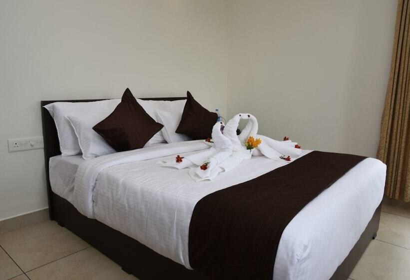 Kurort Albisville Hilltop Mansion