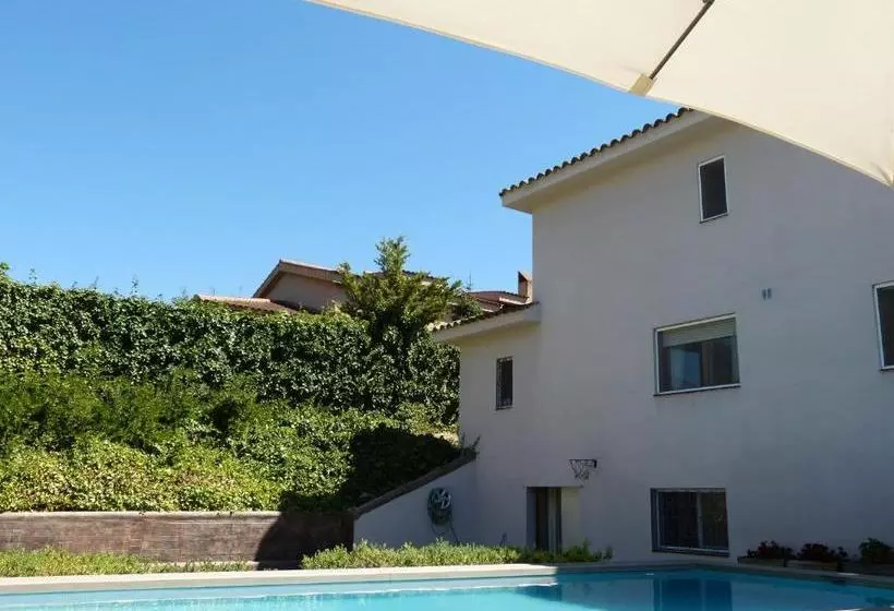 Countryside Bcn B&b