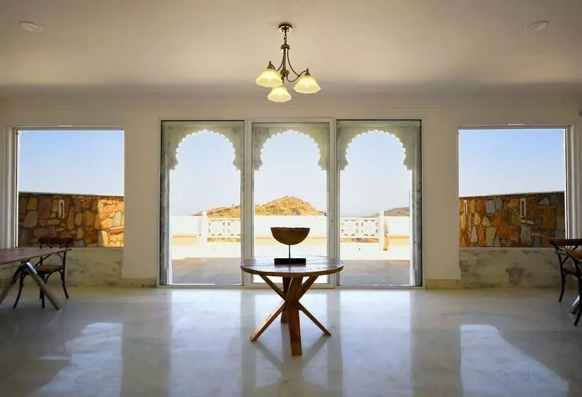 ホテル Fateh Safari Suites By Fateh Collection