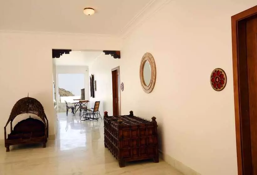 ホテル Fateh Safari Suites By Fateh Collection