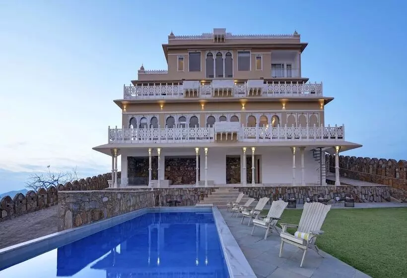 ホテル Fateh Safari Suites By Fateh Collection