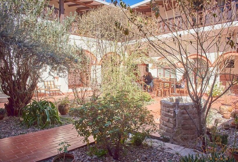 هتل Santa Mónica