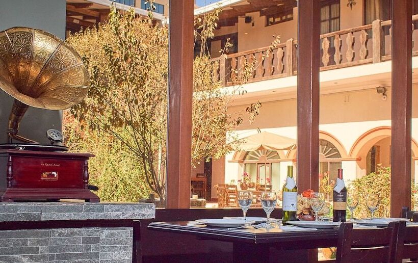 هتل Santa Mónica