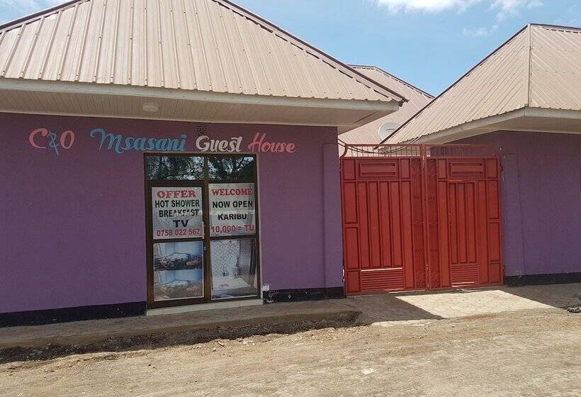 پانسیون Co Msasani Guest House