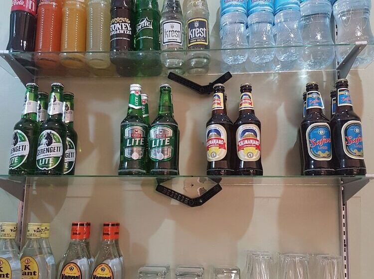 پانسیون Co Msasani Guest House