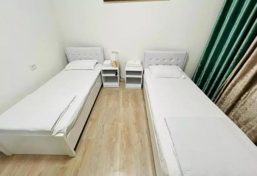 پانسیون Uncle Kolya Boutique