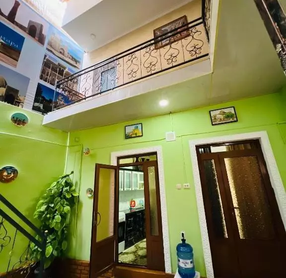 پانسیون Uncle Kolya Boutique