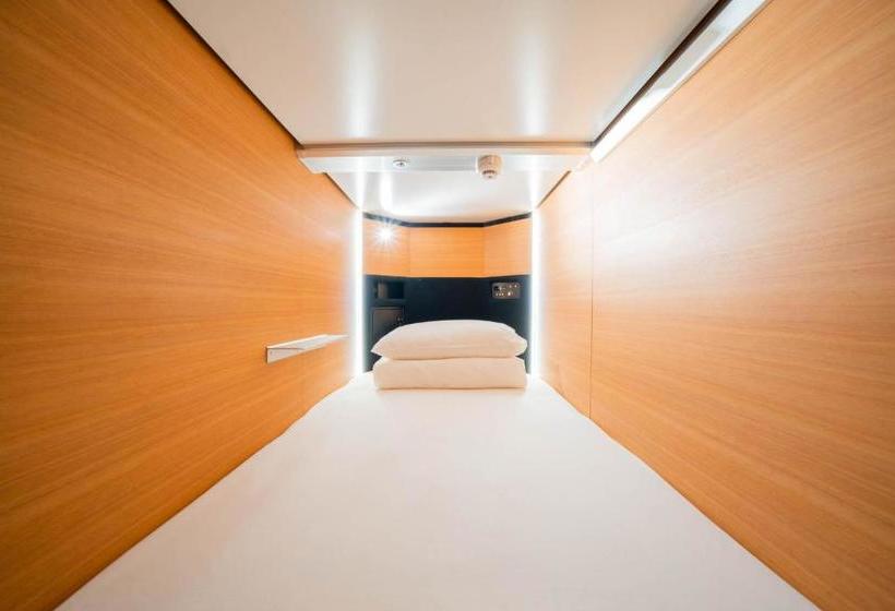 Kapszulahotel Kafnu Taipei