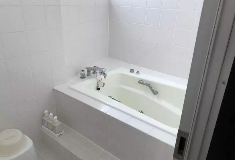 Nishikawaguchi Station Hotel Stay Lounge