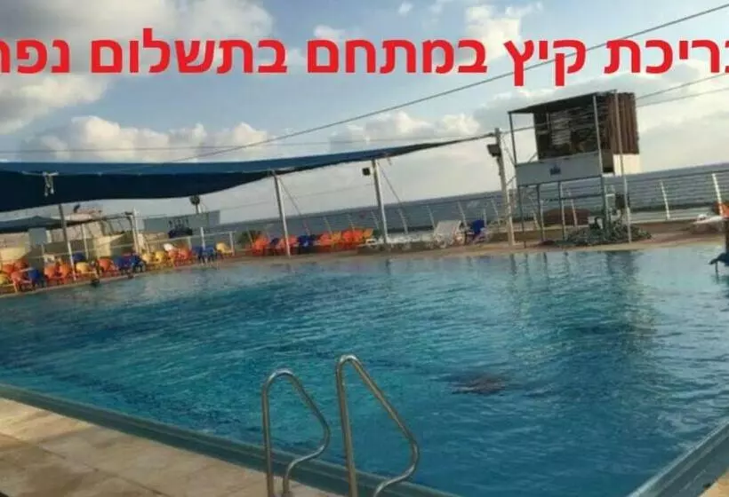 Luxurious Beach Apartment