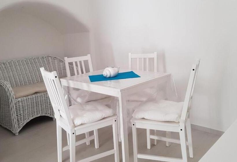 پانسیون Sirenè